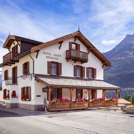 Garni Alpenrose - Grusaida Scuol Ngoại thất bức ảnh